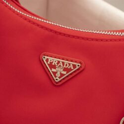 Prada Re-Edition 2005 Nylon replica