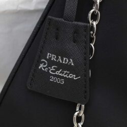 Prada Re-Edition 2005 Nylon replica