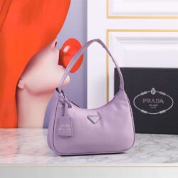 Prada Re-Edition 2000 Nylon replica