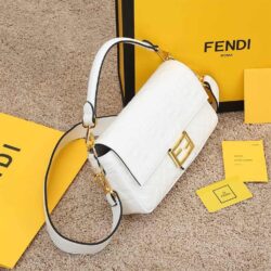 Fendi Baguette replica