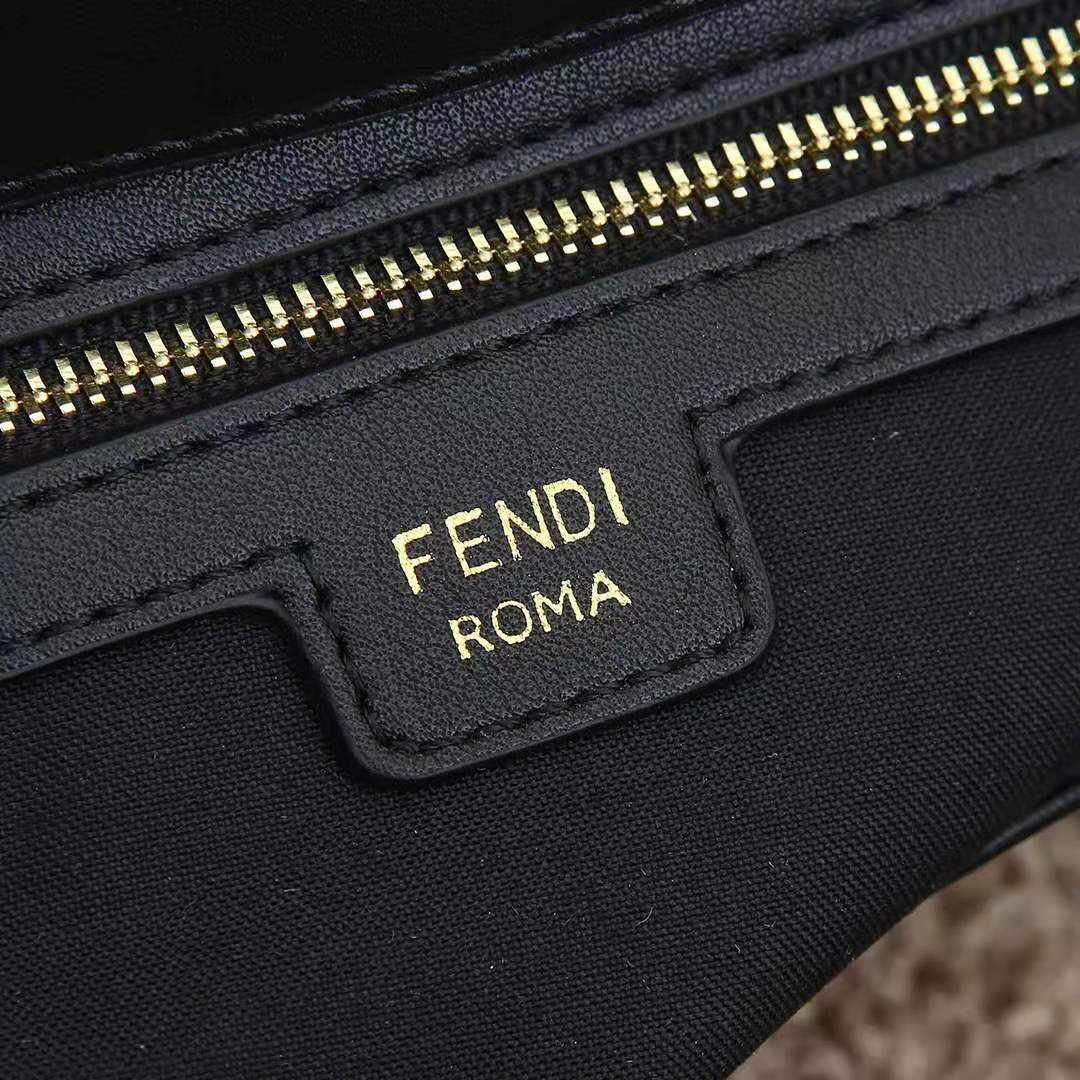 Fendi Baguette replica