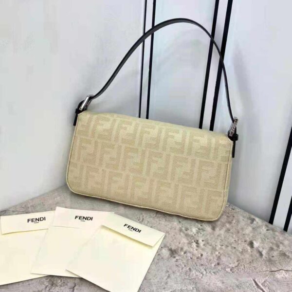 Fendi Zucca Baguette Beige