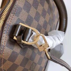 Louis Vuitton Alma BB replica