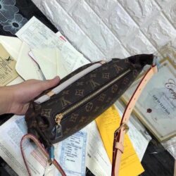 Louis Vuitton Bumbag replica