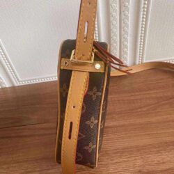 Louis Vuitton CŒUR replica