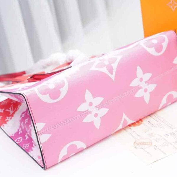 Louis Vuitton Escale OnTheGo GM replica