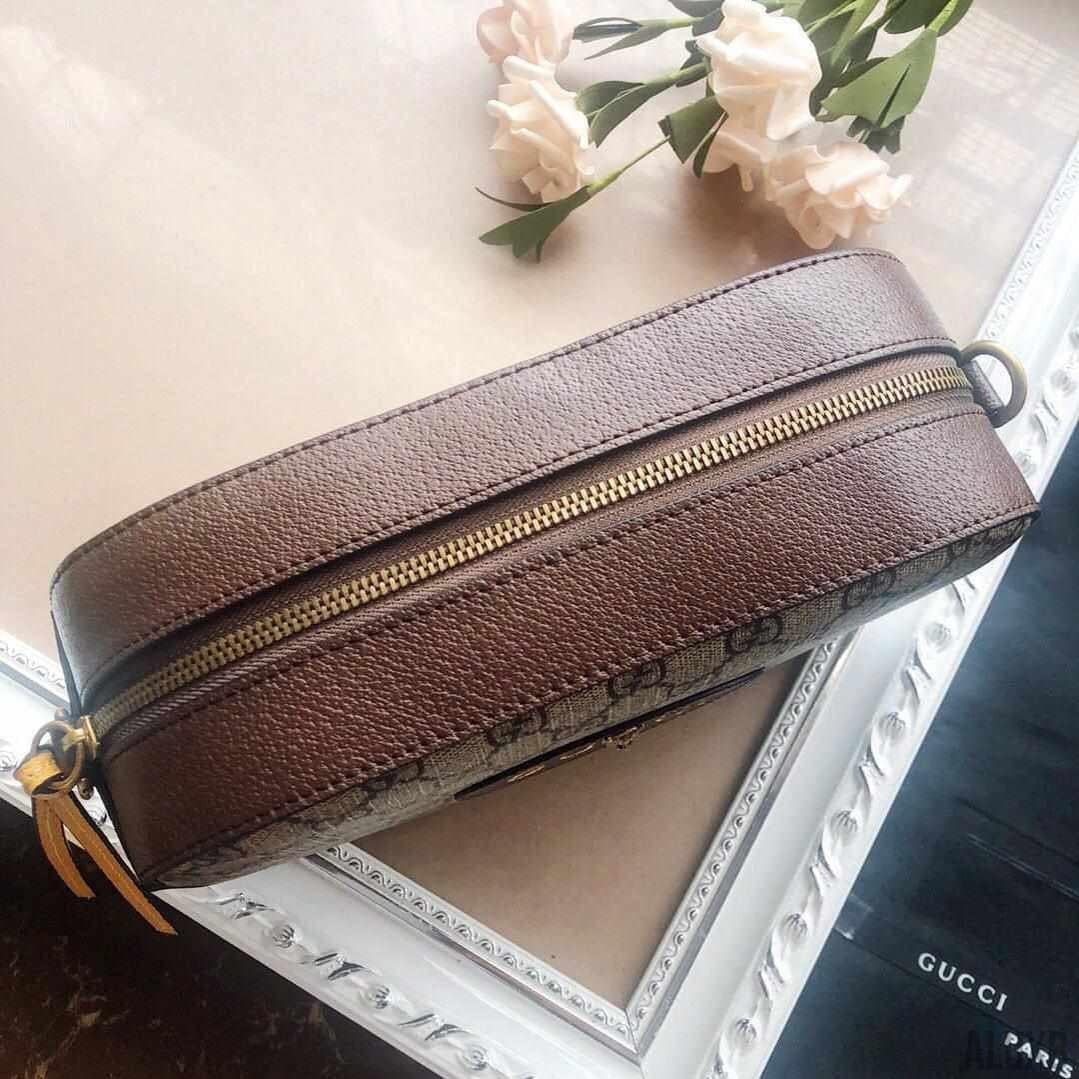 Neo vintage Gucci Supreme Messenger replica