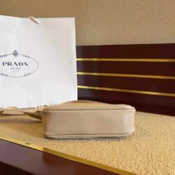 Prada Re-Edition Shoulder Bag Mini Nylon replica