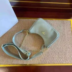 Prada Re-Edition Shoulder Bag Mini Nylon replica