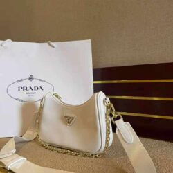 Prada Re-Edition Shoulder Bag Mini Nylon replica