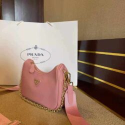 Prada Re-Edition Shoulder Bag Mini Nylon replica