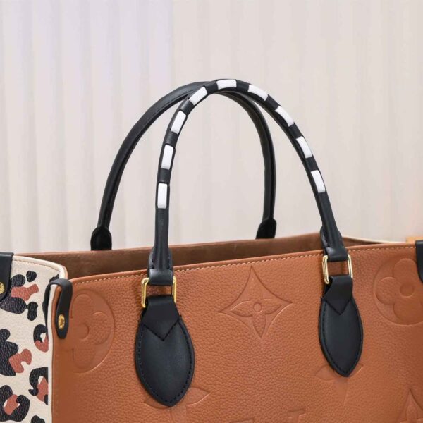 Louis Vuitton Onthego MM tote Wild at Heart