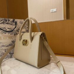 Dior 30 Montaigne Top Handle Tote replica