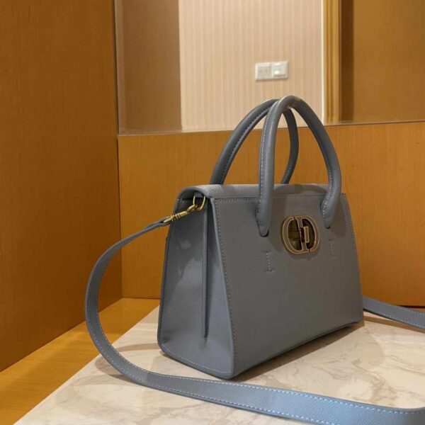 Dior 30 Montaigne Top Handle Tote replica