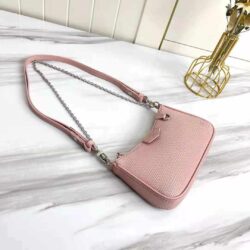 Louis vuitton Easy Pouch on Strap replica