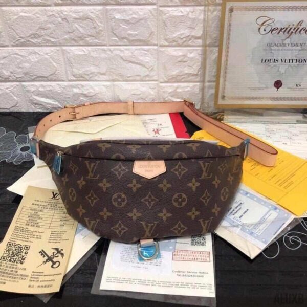 Louis Vuitton bumbag replica