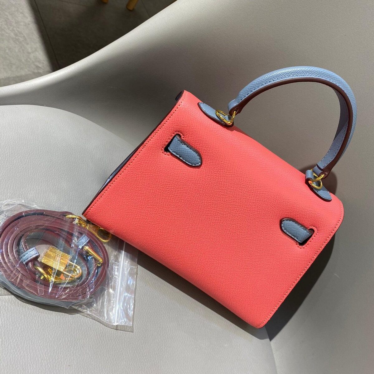 Hermes Kelly Lakis Mini 22 replica