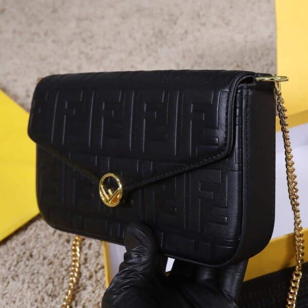 Fendi Wallet On Chain With Pouches replica