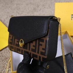 Fendi Wallet On Chain With Pouches replica