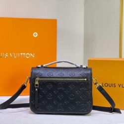 Louis vuitton Pochette Metis replica