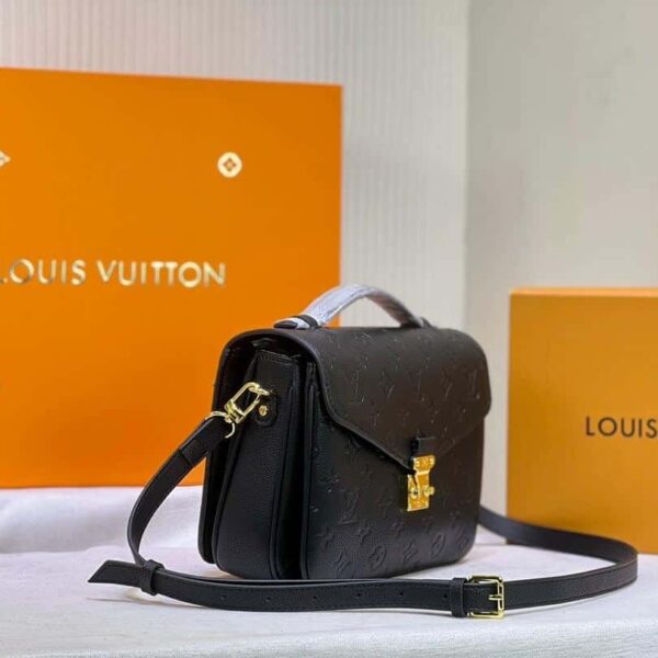 Louis vuitton Pochette Metis replica