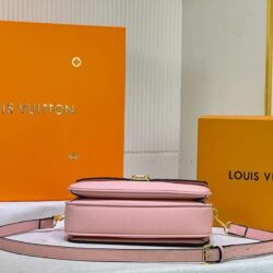 Louis vuitton Pochette Metis replica