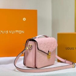 Louis vuitton Pochette Metis replica