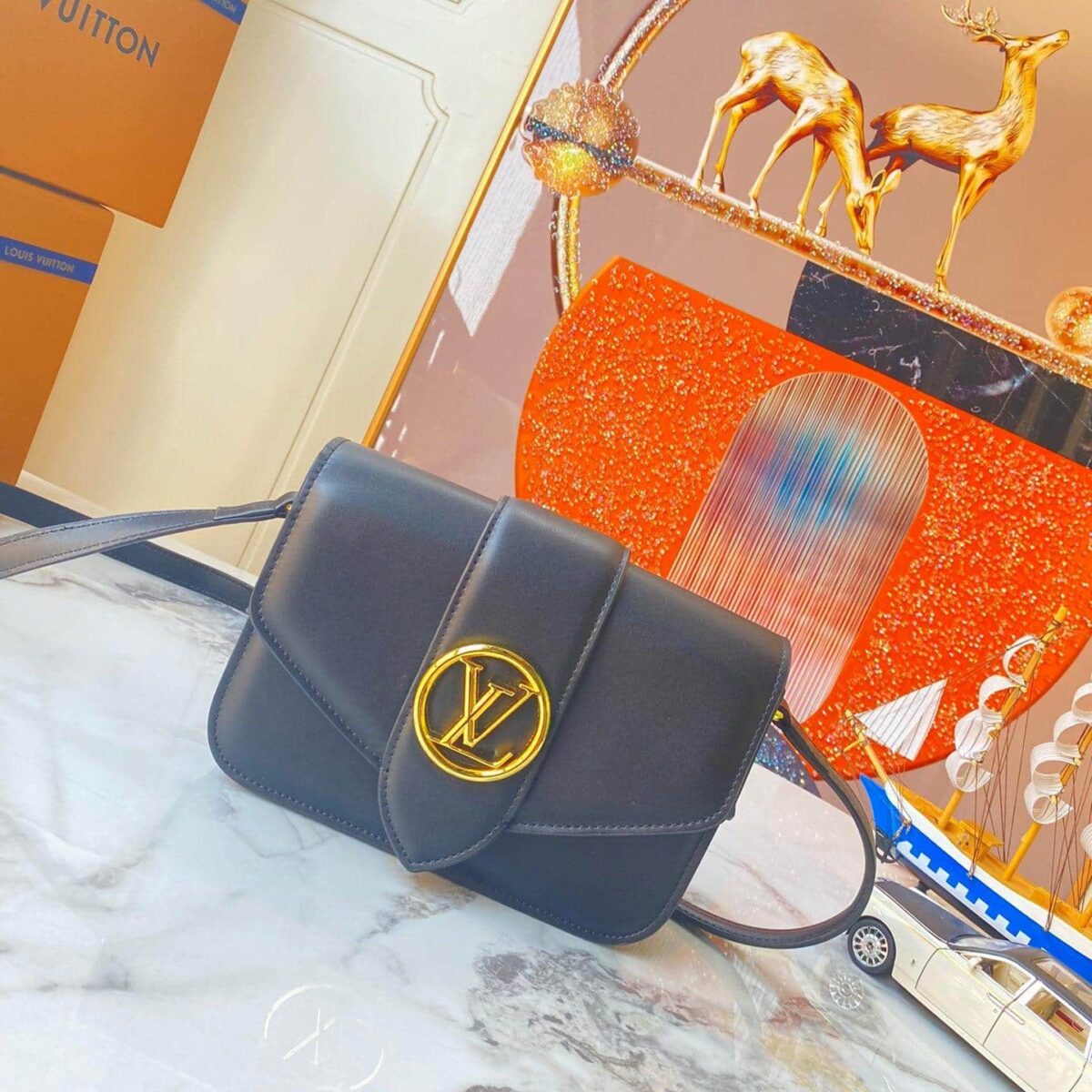 Louis Vuitton LV PONT 9 bag replica