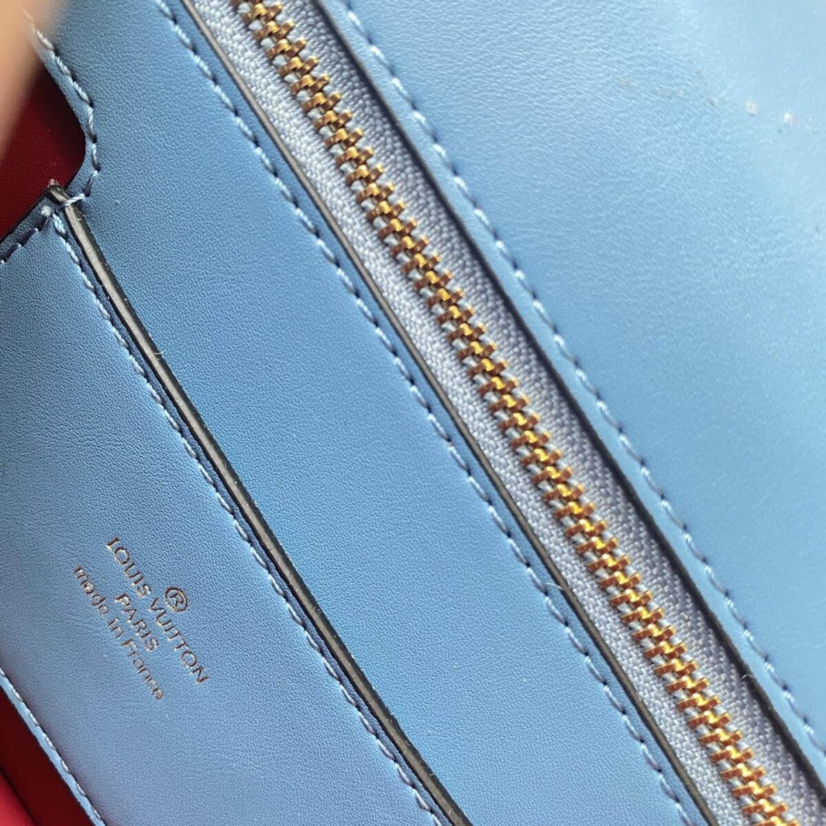 Louis Vuitton LV PONT 9 bag replica