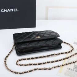 Chanel Wallet On Chain replica