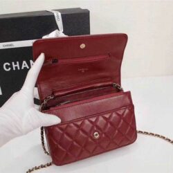 Chanel Wallet On Chain replica