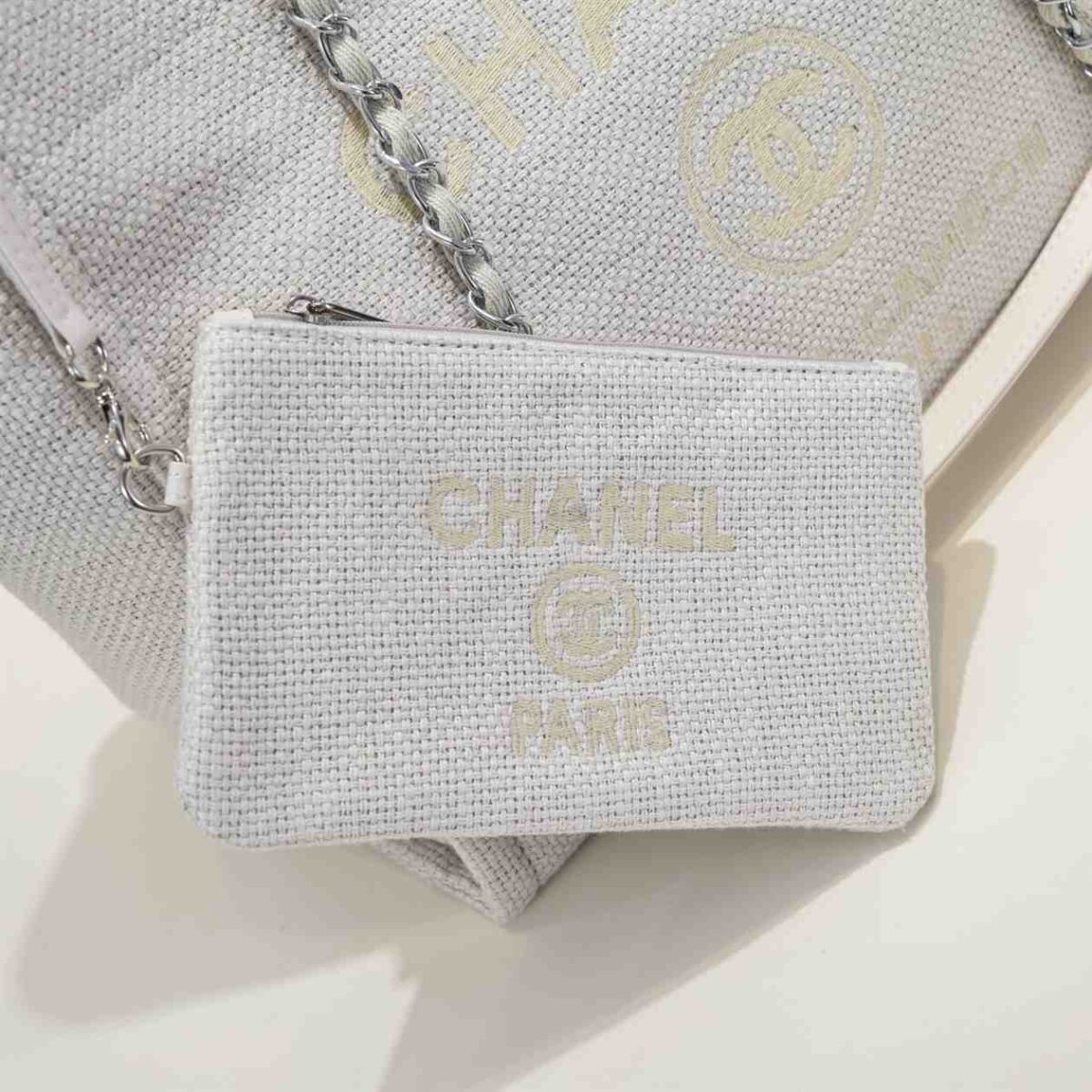 CHANEL Medium Deauville Tote bag replica