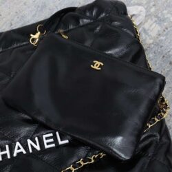 CHANEL 22 HANDBAG replica