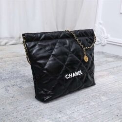 CHANEL 22 HANDBAG replica