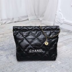 CHANEL 22 HANDBAG replica