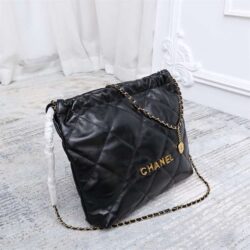 CHANEL 22 HANDBAG replica