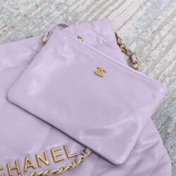 CHANEL 22 SMALL HANDBAG replica