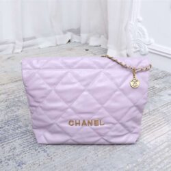 CHANEL 22 HANDBAG replica