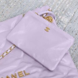 CHANEL 22 HANDBAG replica