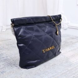 CHANEL 22 HANDBAG replica