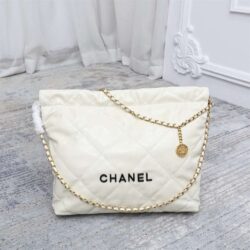 CHANEL 22 HANDBAG replica