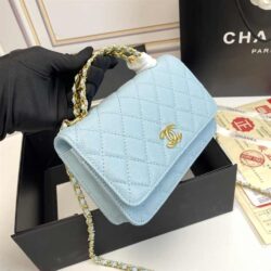 CHANEL Caviar Quilted Pick Me Up Wallet replica