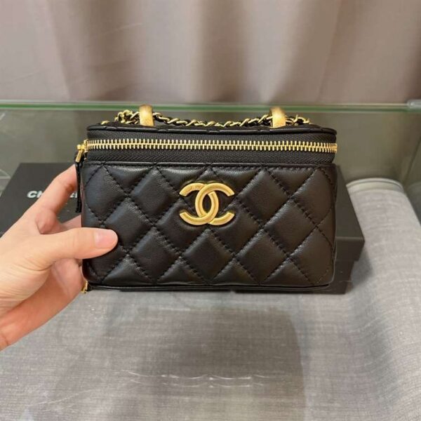 CHANEL 22P Small Vanity Case with Chain replica