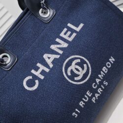 CHANEL Medium Deauville Tote bag replica