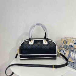 Dior MEDIUM VIBE ZIP BOWLING BAG Macrocannage replica