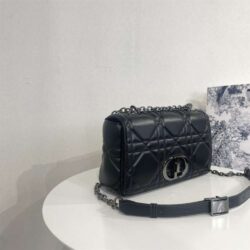 Dior CARO 30 MONTAIGNE POUCH replica