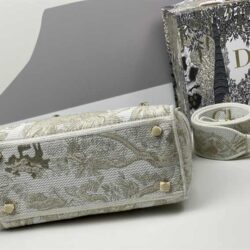 Dior Medium Lady-D Lite Animals Pattern replica