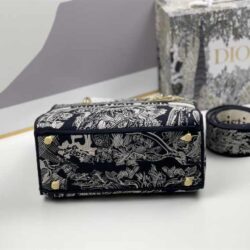 Dior Medium Lady-D Lite Animals Pattern replica