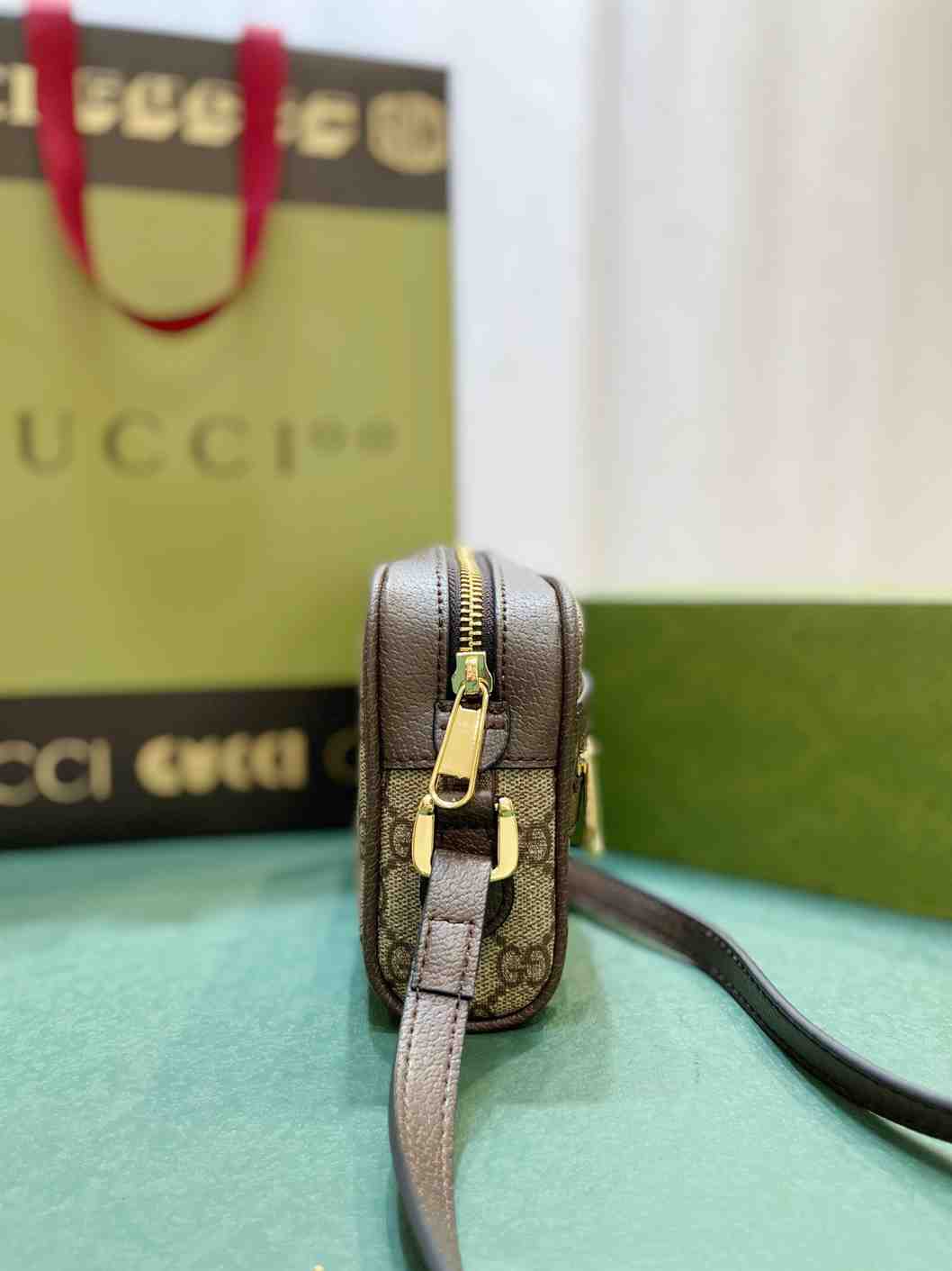 Gucci Ophidia GG Supreme Mini Bag replica