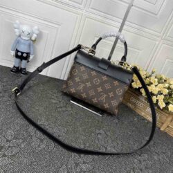 Louis Vuitton LOCKY BB replica